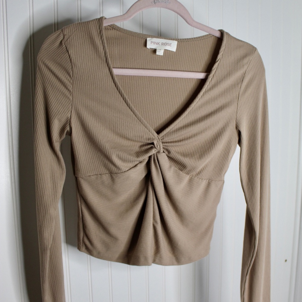 Ribbed Crop Top Knot Front